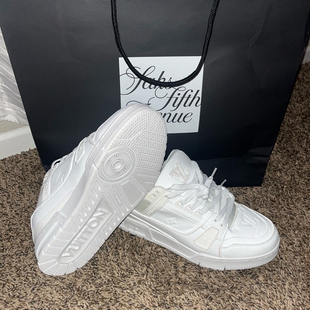 LV TRAINER SNEAKERS